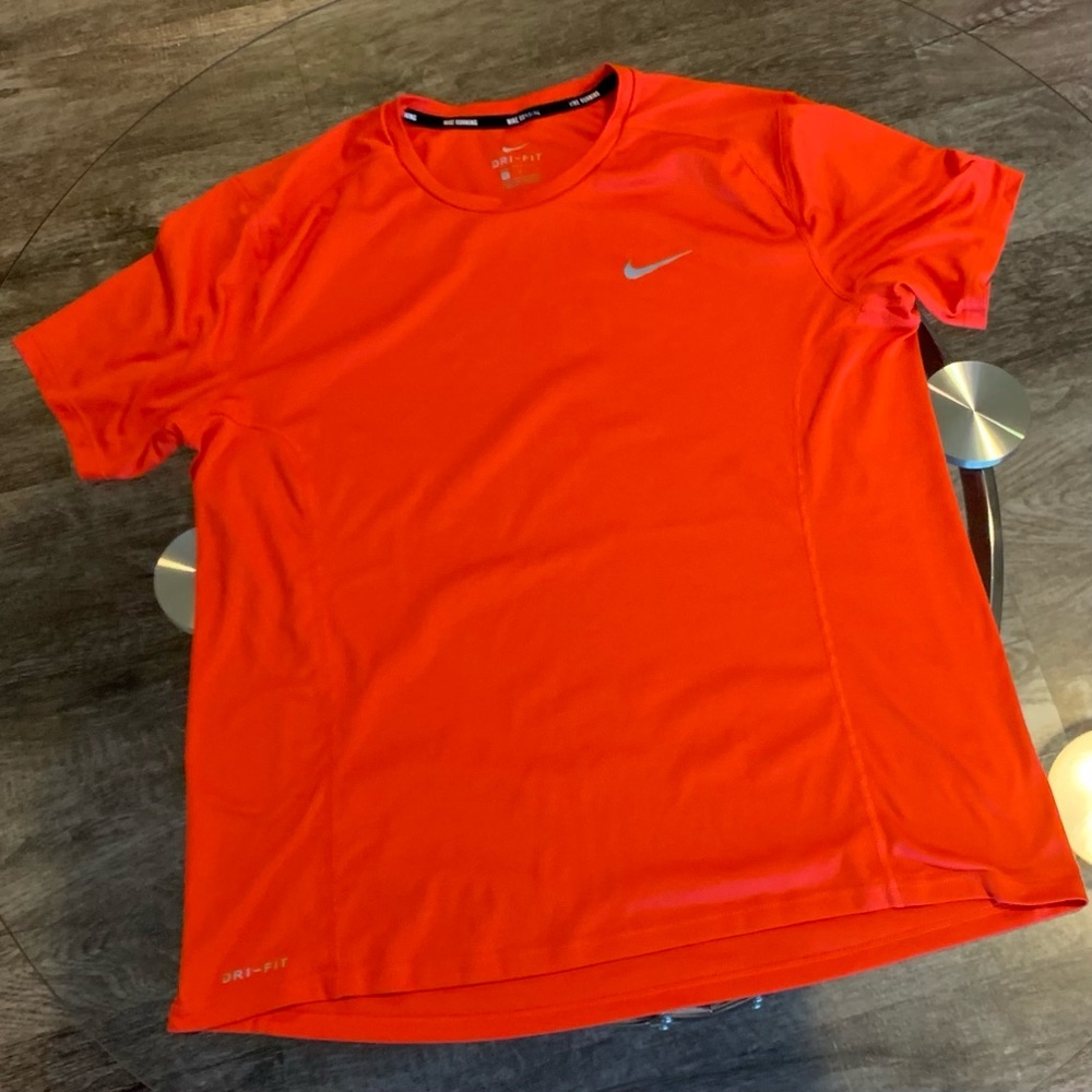 Nike T-Shirt